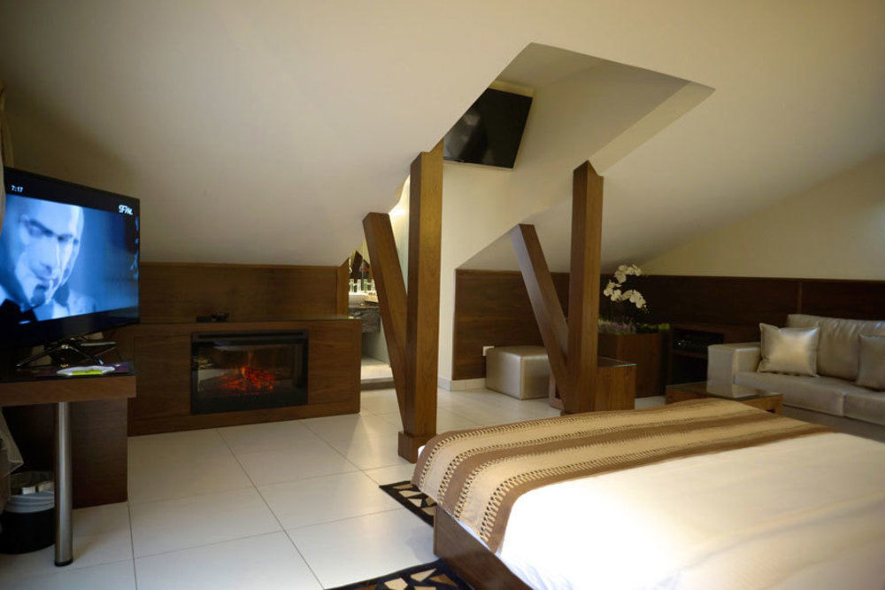 Hotel Xperience Jounieh Extérieur photo