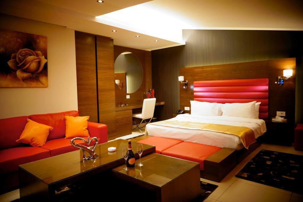 Hotel Xperience Jounieh Extérieur photo