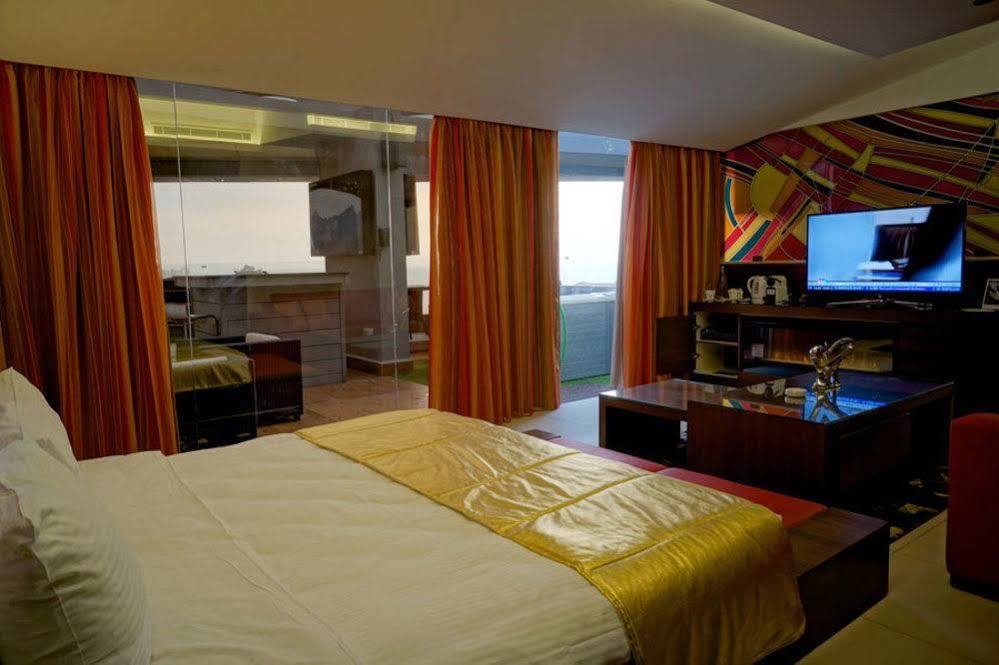 Hotel Xperience Jounieh Extérieur photo